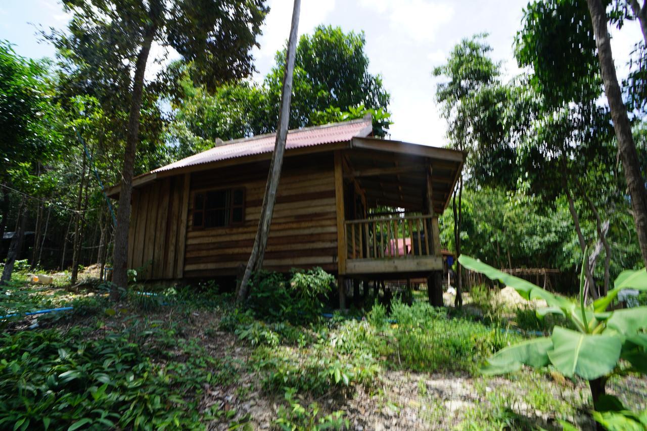Suns Of Beaches Hostel Koh Rong Island Exterior photo