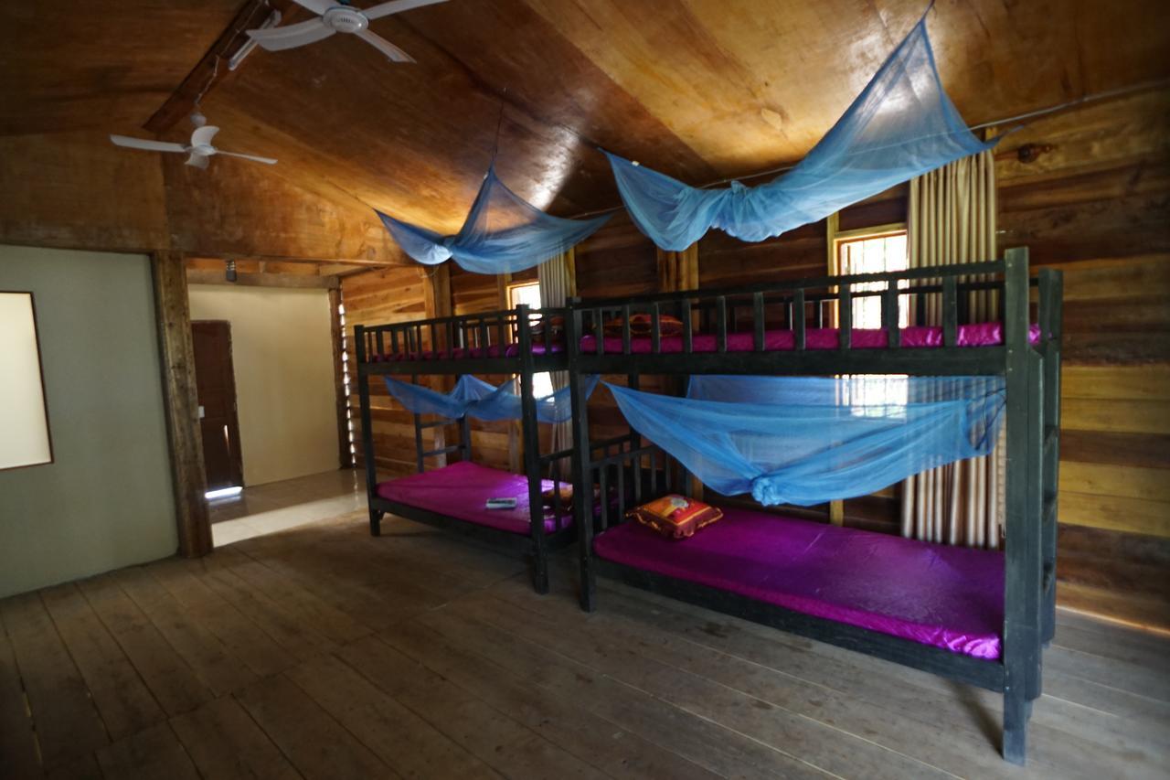 Suns Of Beaches Hostel Koh Rong Island Exterior photo